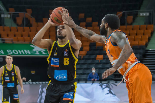 轻球员因承 轻球员因承